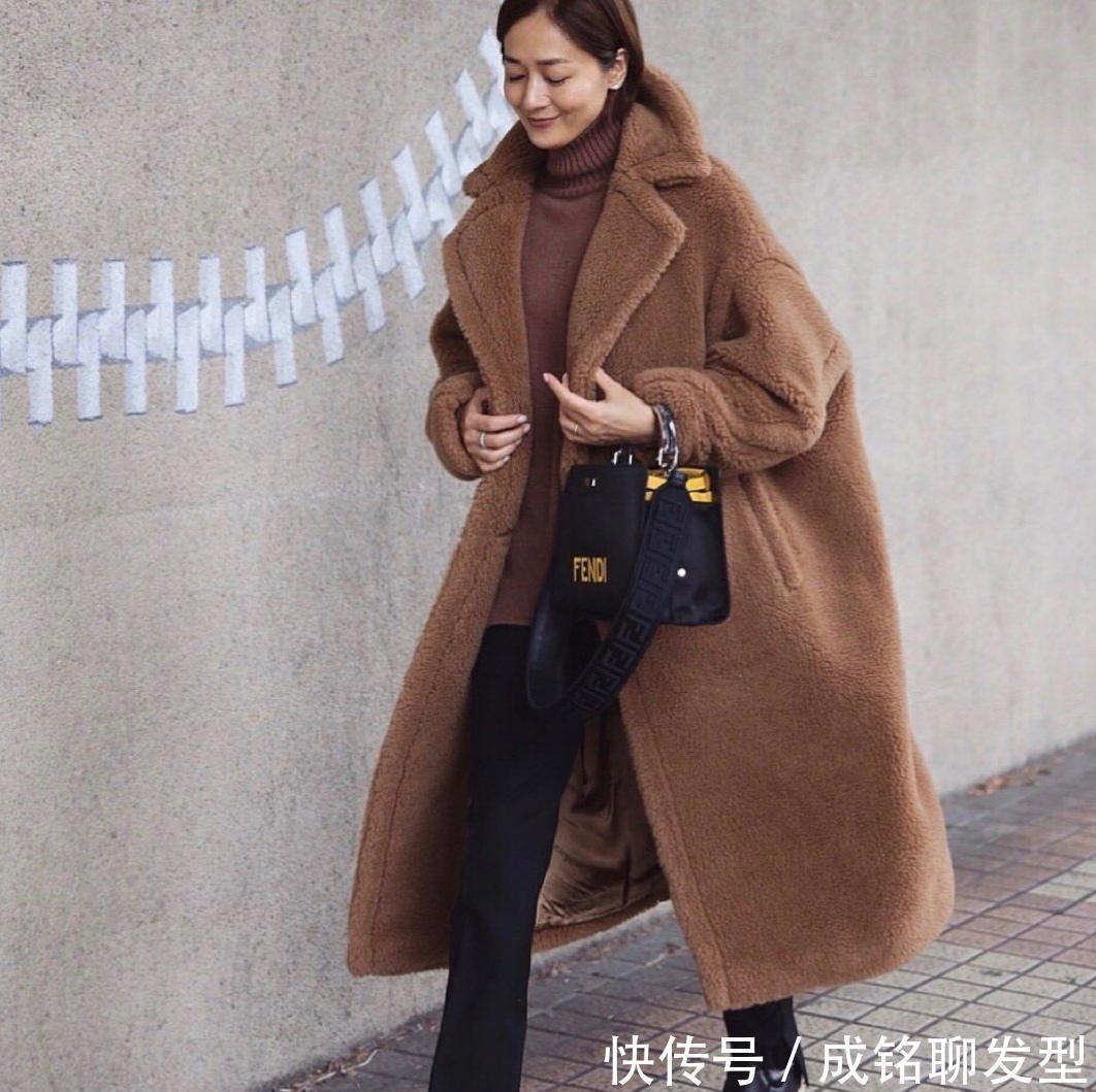 人到中年如何保持气质？这位日本模特穿搭值得借鉴，时尚又减龄