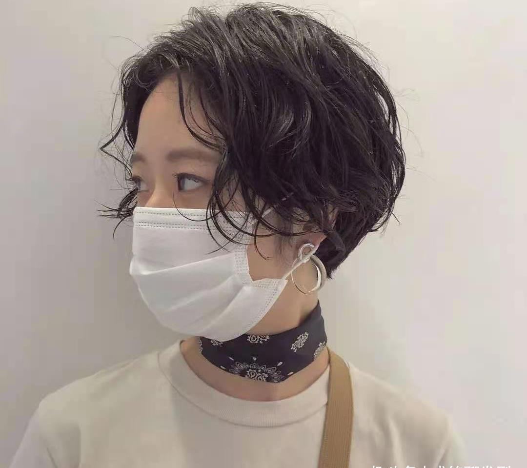 染发|剪了短发要不要烫染?了解这4个设计细节,直发卷发可随意切换