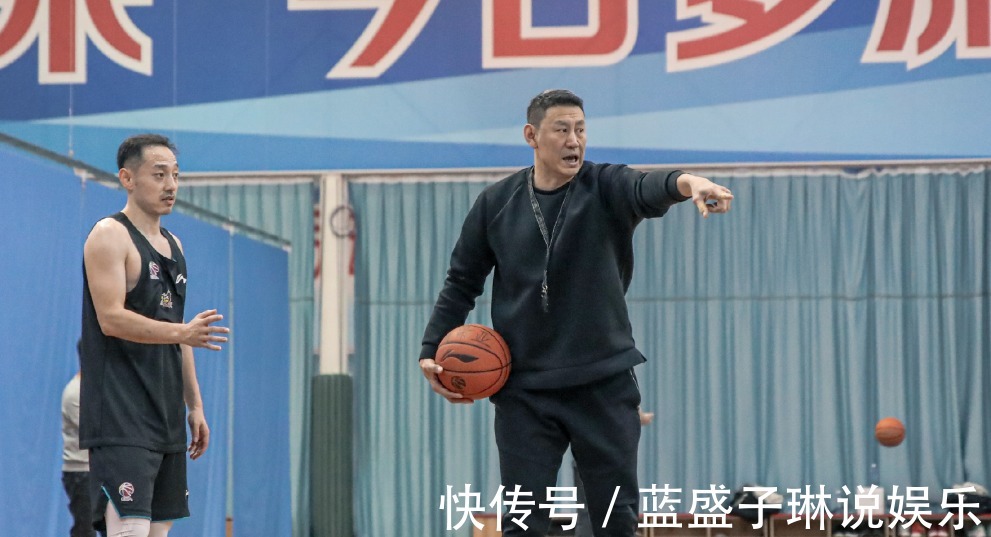 赵率舟|CCTV5直播!江苏男篮VS宁波富邦菜鸡互啄,李楠全华班阻击双外援!