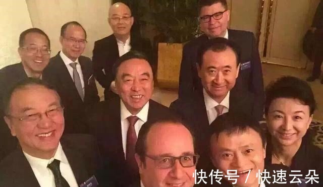 雷军|华为不比联想差，商界大佬却只和柳传志合影，而任正非被冷落一旁