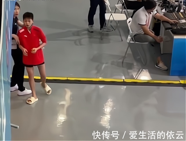 全运会|热搜达20亿人次!全红婵再次创造新纪录,红姐的举动惊动网友