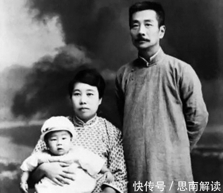 文章&鲁迅是被吹捧出来的吗？80诞辰时，毛主席一连写两首七绝纪念他