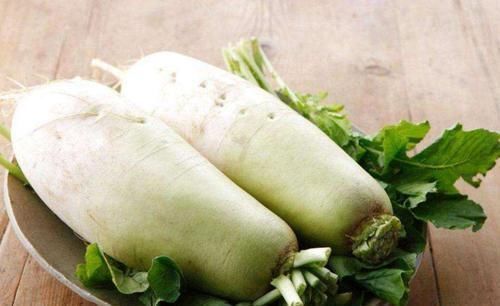 晚餐|想减肥的人,晚上别碰3种食物喜欢也要忍,晚餐吃4物饱腹不长肉