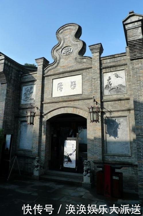 四川最古老商业街繁华千年，杜甫曾在此定居，成都旅游必去