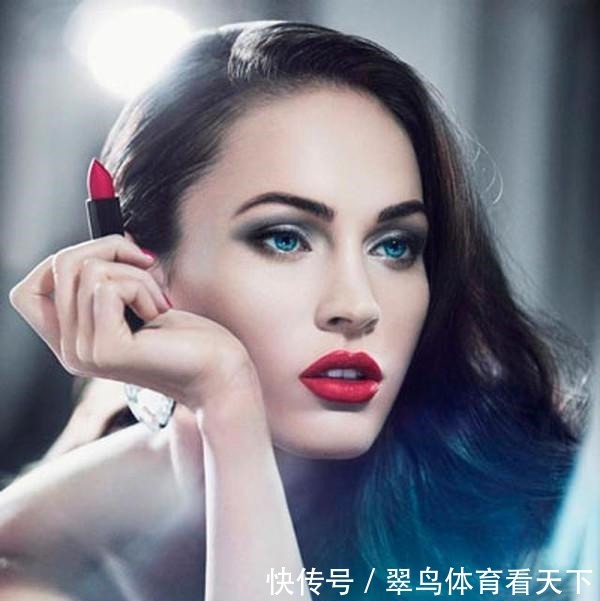 女人|真正精致的女人,包包里会必备这6个小物,你有备几样呢!