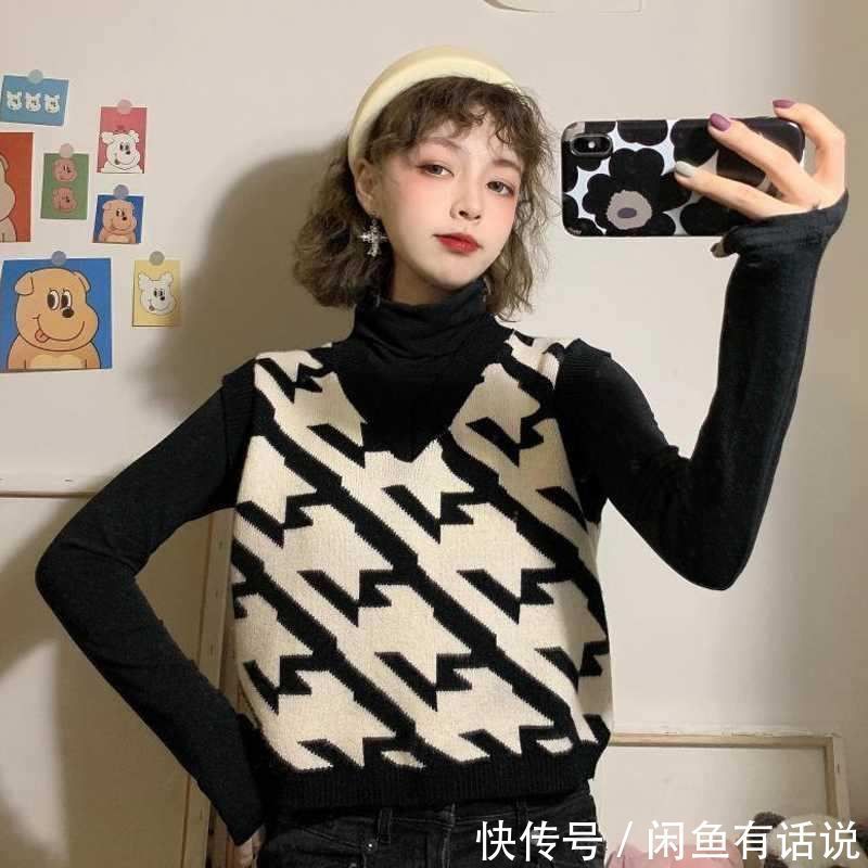 穿法|穿对“打底衫”很重要！今年流行这3种穿法，穿法简单却很显高级