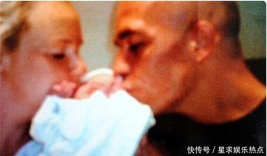 婴儿|18天婴儿因“亲吻”离世,警钟再响这三种人,千万别让碰孩子