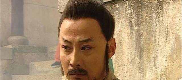 林冲|《水浒传》中秦明能打过林冲吗