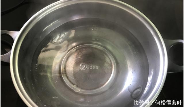 这菜只有冬天才吃得到,5元1斤,拌一拌就能吃,脆嫩爽口又开胃