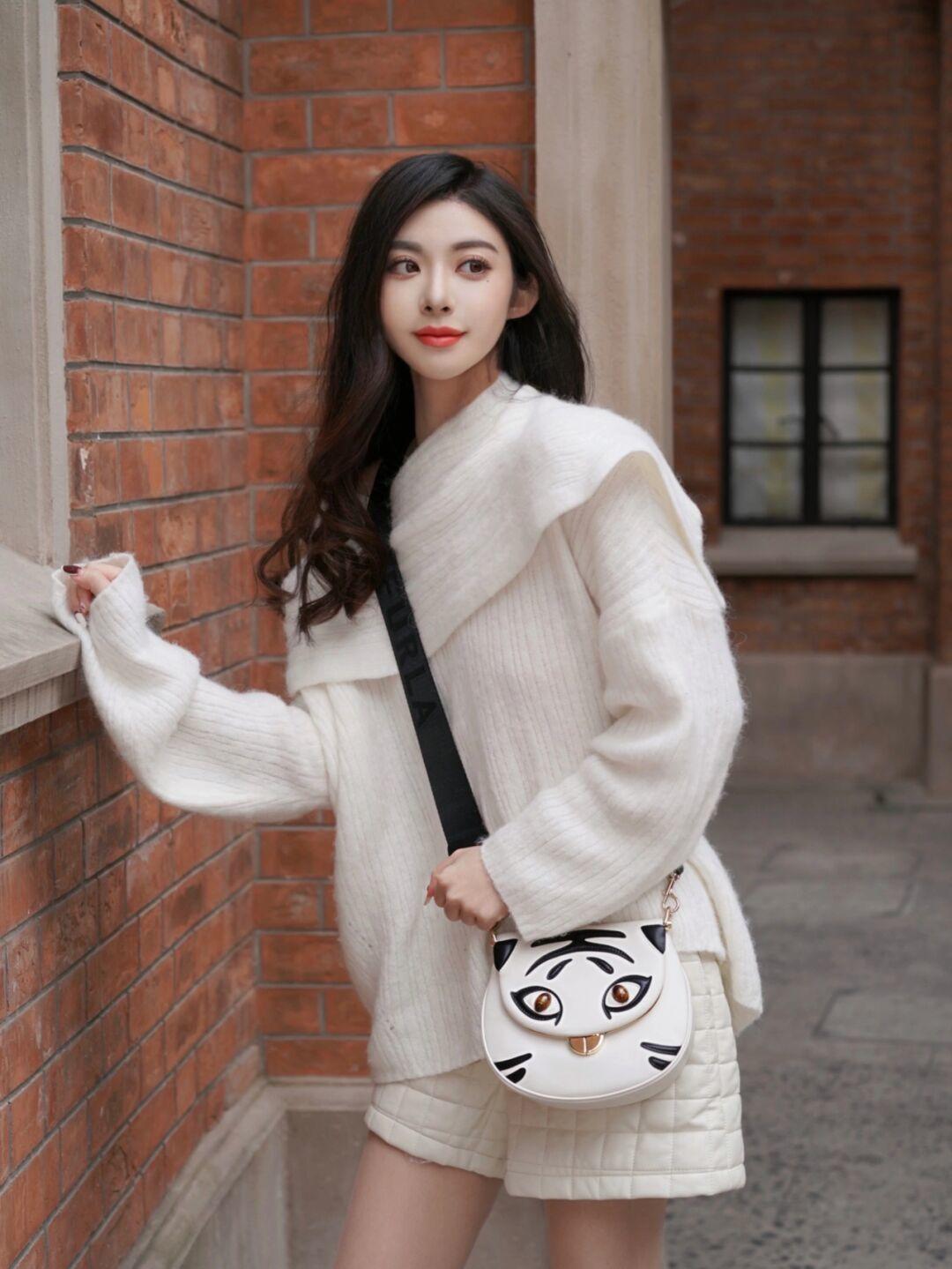 优雅 普通毛衣穿不出质感?看看这些搭配方式,优雅温柔又高级