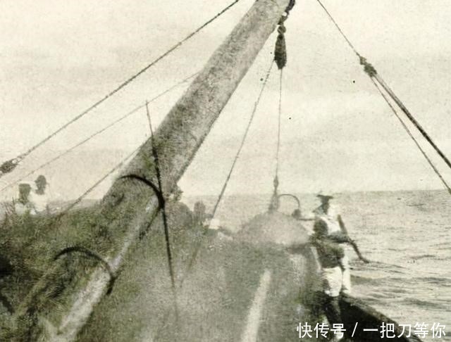 压缩 若是将1升水用密封的容器从11000米海底取上来,会发生什么