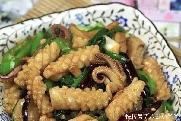 孩子们非常爱吃的几种美食，味道鲜美，分量不重，营养充足