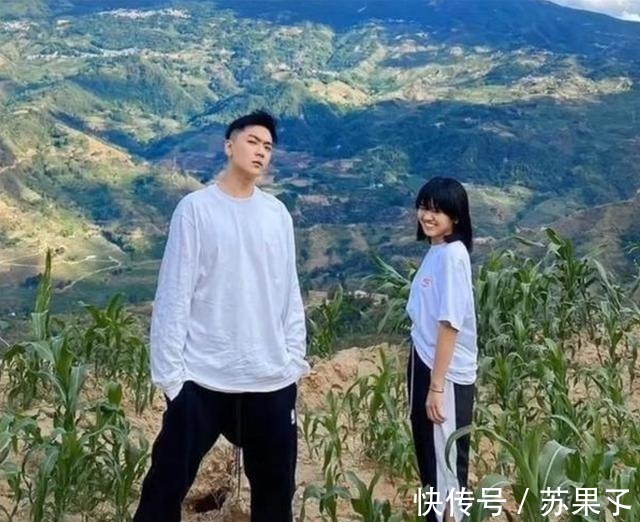 撞脸|变形计“最美乡村女孩”，意外撞脸杨丞琳，5年后被养母疼爱