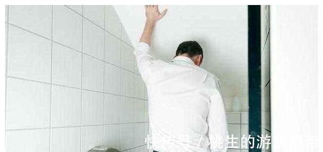 前列腺|男人早起排尿时，如果没有这3种“情况”，或许说明肾脏还不错！