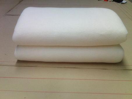 旧羽绒服别再扔了，聪明主妇都那么做，家里又多一张羽绒被