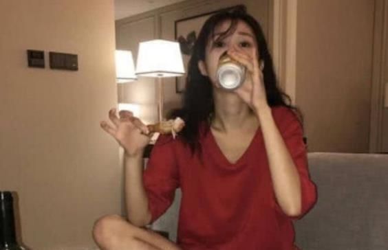 劲儿|女生来大姨妈,3种水果使劲儿吃,抵抗衰老降体重,子宫也变干净