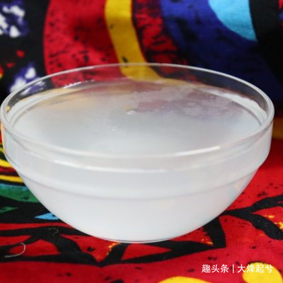 传统红糖冰粉灵魂气泡,是最适合夏天的味道