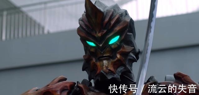 佐菲|奥特曼五个翻车镜头,赛罗翻车两次不改,伽古拉已经付出代价!