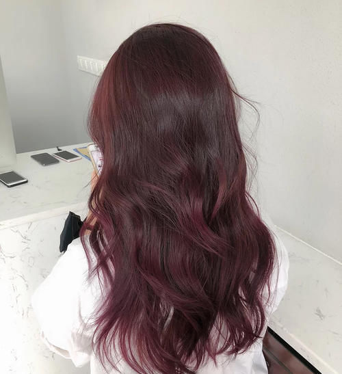 颜色|2021最受欢迎的4款发色,黄皮女人一定要染!