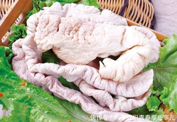 不用|洗大肠时,不用盐不用醋,换成这2样,10分钟洗干净,没有腥臭味