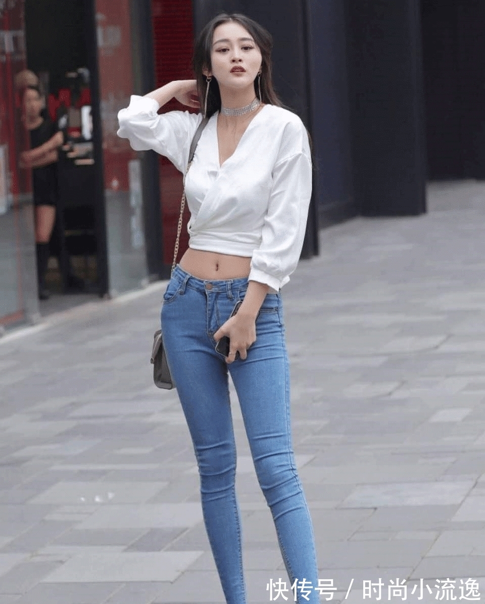 穿搭|牛仔裤配衬衫,简单而不失时尚,出门约会再合适不过了!