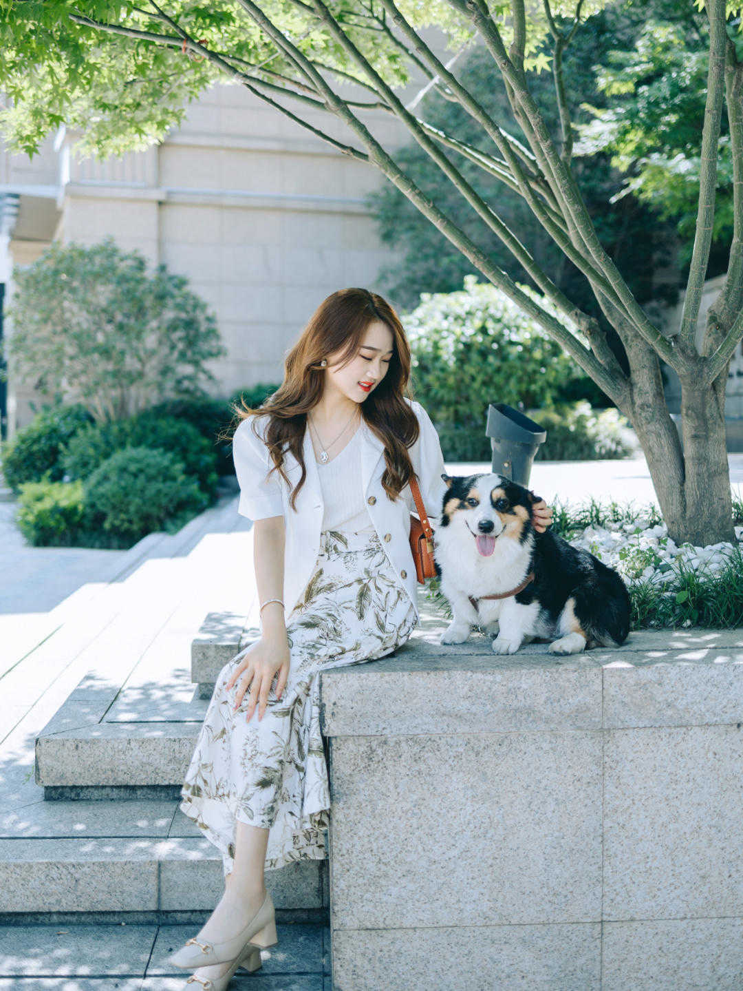 夏日|夏日，有品位的女人都少不了这几款裙子，高级大气，看你有几款