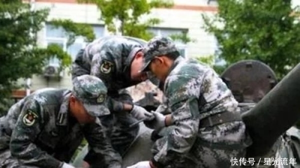 体能|难怪装甲兵伙食那么好，一般人根本扛不住，专家必须得给吃好了