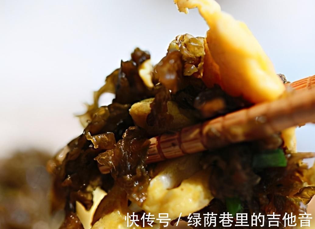 刮油|这菜是“刮油高手”,很多人看不上它,用来炒鸡蛋,好吃到流口水