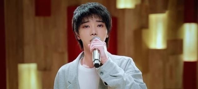 华晨宇的《我们》有故事,对此他淡定解释,梁田一句总结恰到好处