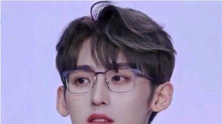 何屹繁 选手都觉得可怜《青3》学员或将出道,那已经落后INTO1好多的他们