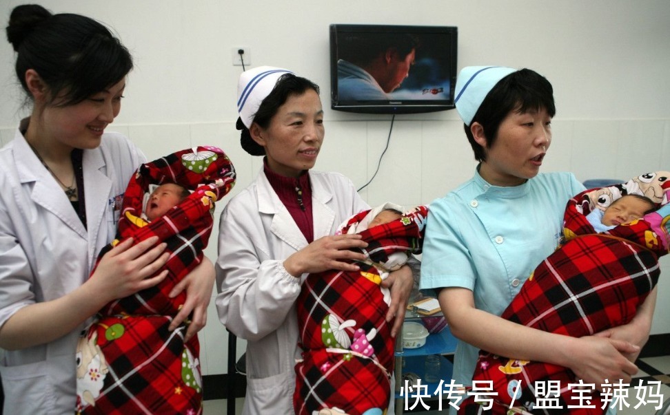 美芽|家里孩子多于两个,通常这个娃最得宠,不是老二,中招的父母请反思