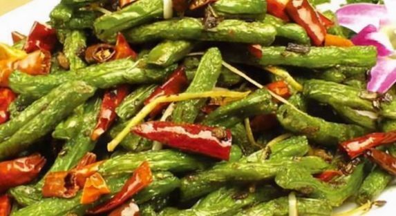 学会几道家常小炒菜,色香味俱全,食客吃了都赞不绝口