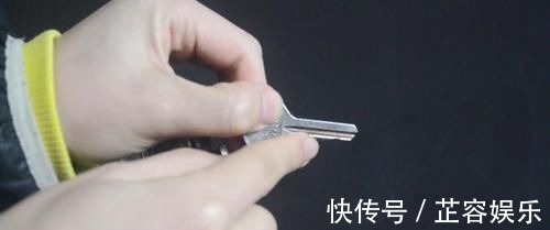 在钥匙上涂点牙膏真厉害, 10个家庭9个都需要, 早点知道就好了