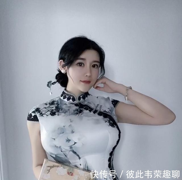 小个子 简洁的无袖裙子,以高档风格展现出简约优雅