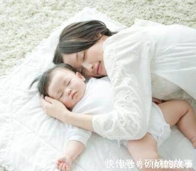 自我空间|8岁男孩和妈妈同睡,引发悲剧孩子这3种表现说明必须分床睡了