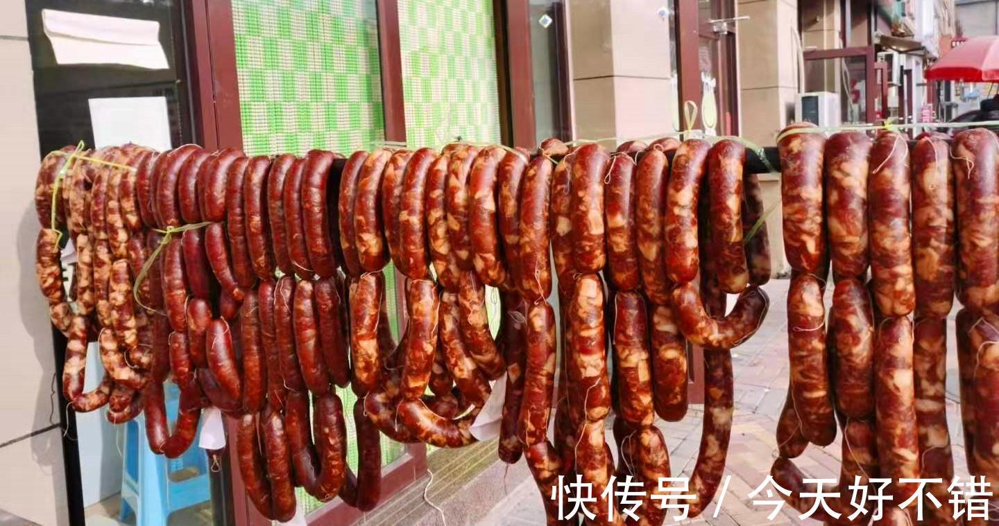 初冬灌肠季,教你几十年的配方,香肠鲜香好吃不长霉,放1年不坏