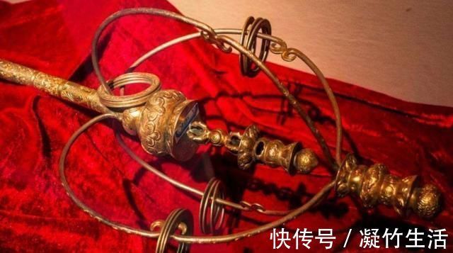 寺庙|中国最豪气的千年寺庙，花50亿打造，地宫大量珍藏品皆是无价之宝