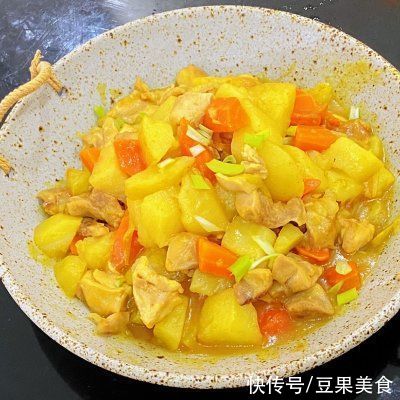 神器|丰富餐桌味｜下饭神器—咖喱鸡腿炖土豆