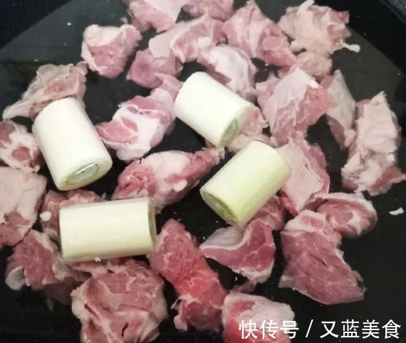 生姜片|炖牛肉,第一步常有人做错,难怪牛肉腥味重不好吃!分享正确做法