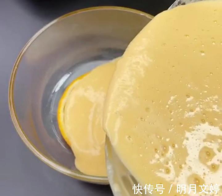玉米油|做蛋糕，不用烤箱，教你一招，细腻蓬松，香甜可口，好吃又省事