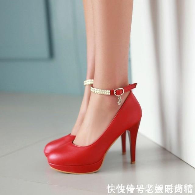 时髦优雅的高跟鞋,显高又有女人味,你有吗