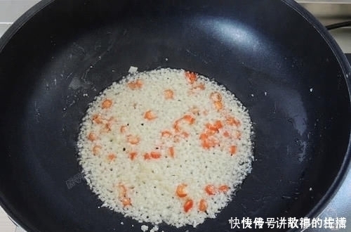 蒜蓉烤香菇|它是“天然叶酸”,女人每周吃1次,气色好心情好,子宫也干净了