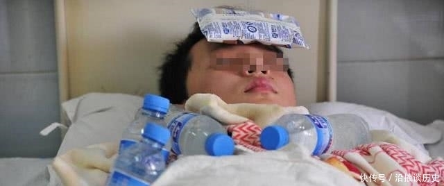 退热|退热就痊愈了？宝宝发烧出现这3种症状，可能会烧坏脑子别大意！