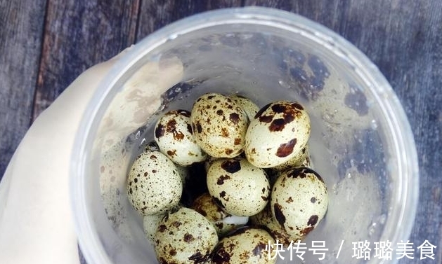脑磷脂|煮鸡蛋时，最好别直接下锅，教你一招，煮出来不开裂自动脱壳