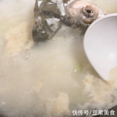 原来鱼头汤这么做，奶白又不腥才是真正的米饭杀手