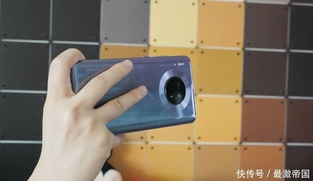 发布|华为mate40发布之际,聊聊mate30半年使用感受和配件