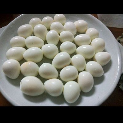 卤味猪蹄鹌鹑蛋