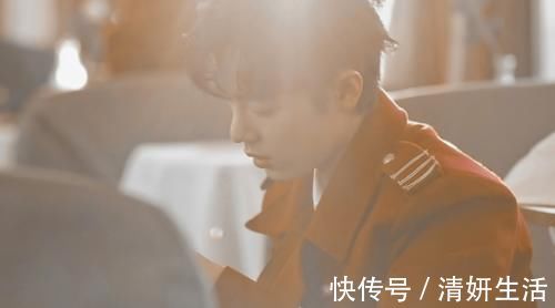 星光大賞彩排名單沒肖戰(zhàn)，無節(jié)目直接走紅毯領(lǐng)獎？王一博表演舞蹈