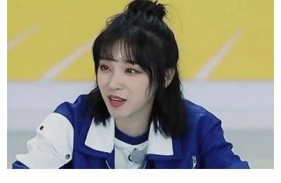 郑恺|杨颖颜值不抗打又想抢风头，宋雨琦凭实力圈粉，跑男团宠要换人了