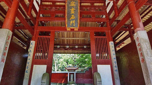 福建这座寺庙，被称为“闽刹之冠”，康熙赐其金匾，很多人来求子